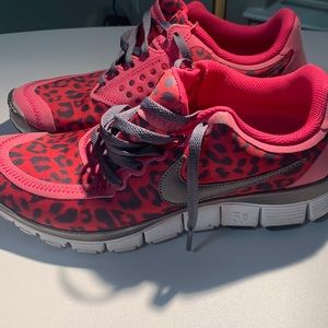 Nike Free 5.0 V4 cheetah leopard print